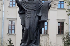 monument-turovskiy2
