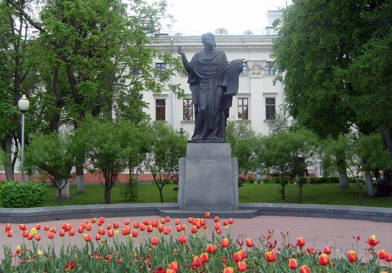 Памятник Кириллу Туровскому — Памятники Гомельщины